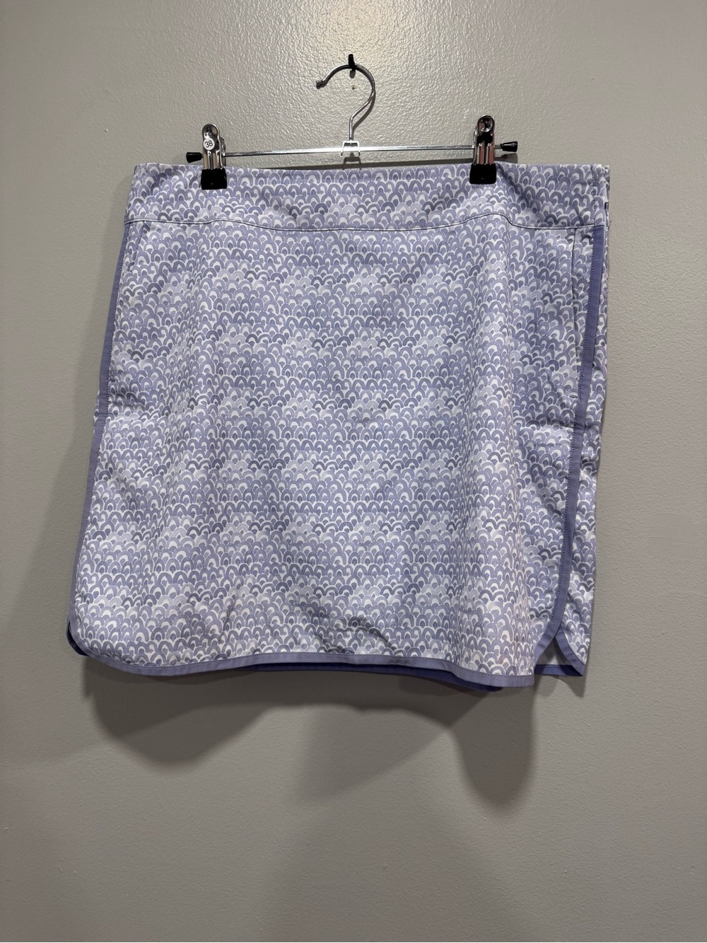 Vineyard Vines Skort Purple and White Size 12